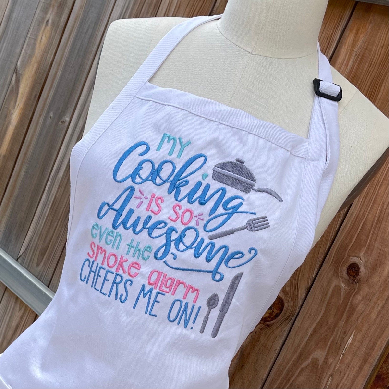 FUNNY COOKING APRONS - Apron with Pockets – Dreamlike Creations LLC